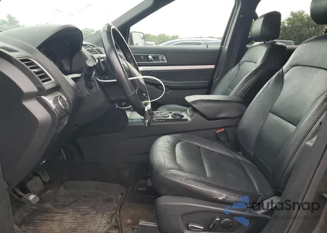 2017 Ford Explorer Xlt z USA, uszkodzony, nr VIN 1FM5K7DH4HGC64894